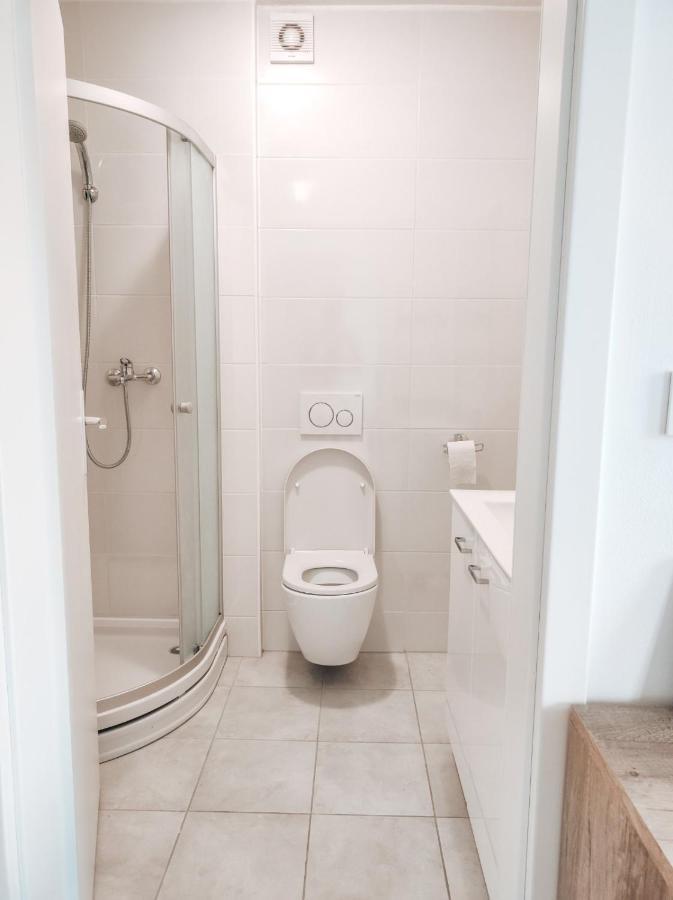 Studio Apartment Sanya Ljubljana Eksteriør billede